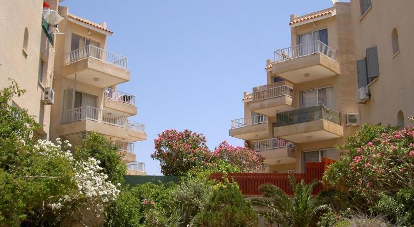 Diamond Apartment With Stunning Sea View Paphos Buitenkant foto